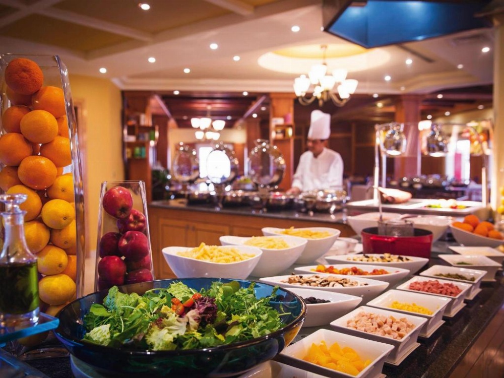 Movenpick Hotel Doha Main image